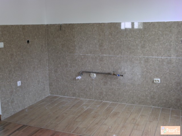  СЕ ПРОДАВА 3 И 4 СОБЕН СТАН ВО ТАФТАЛИЏЕ 