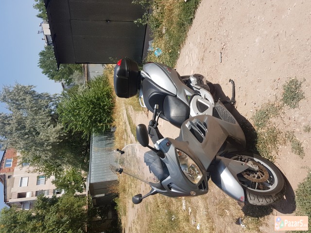 Malaguti Spider Max 500 