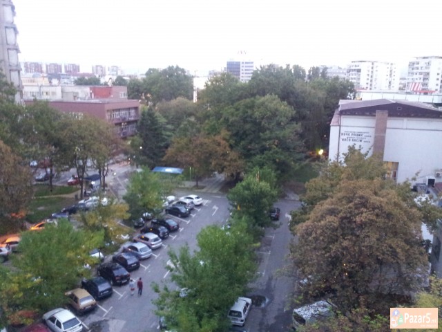 Izdavam Stan Vo Skopje - Centar