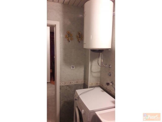 СЕ ИЗДАВА 2-СОБЕН СТАН ВО ЦЕНТАР