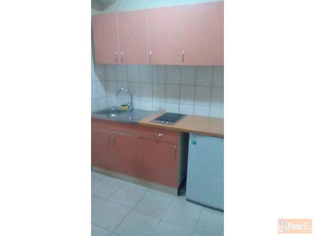 Се издава двособен стан во Кисела Вода