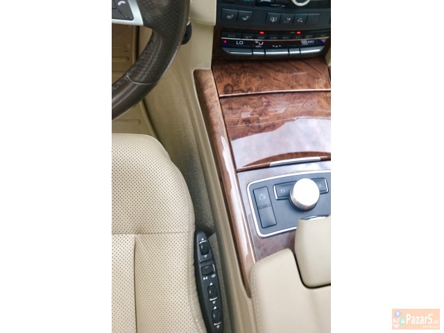 Mercedes E350  2012god 265ps 7g-tronic