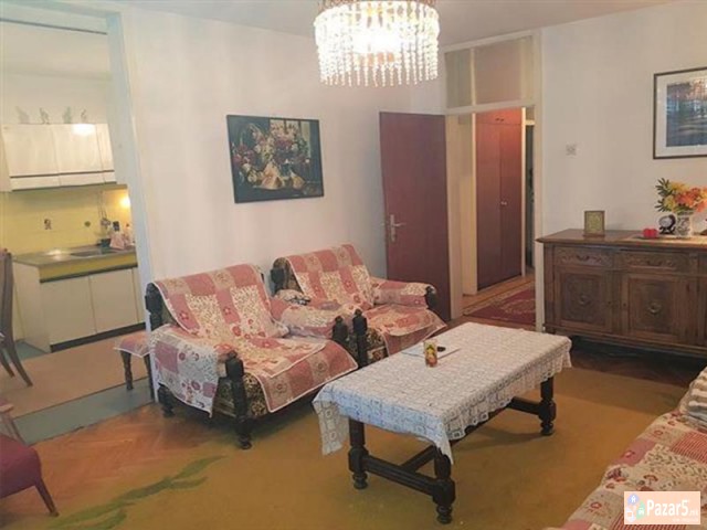 СЕ ИЗДАВА ТРОСОБЕН СТАН ВО ЦЕНТАР