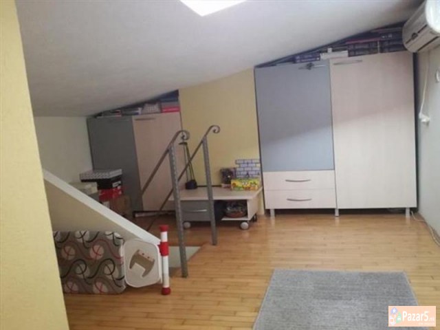 СЕ ИЗДАВА ТРОСОБЕН СТАН ВО ЦЕНТАР