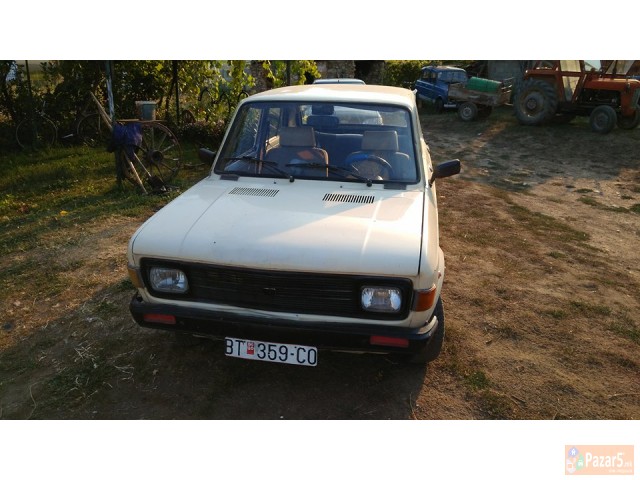 SE PRODAVA ZASTAVA 101 COMFORT