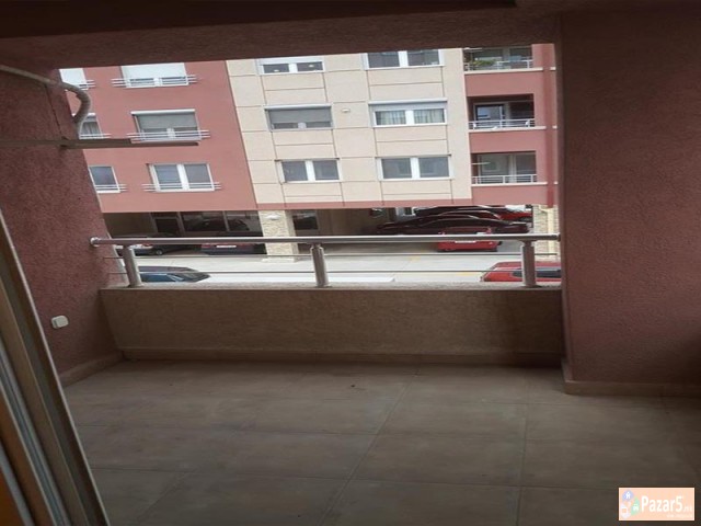 СЕ ИЗДАВА ТРОСОБЕН СТАН ВО НОВО ЛИСИЧЕ