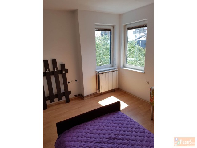 СЕ ПРОДАВА 4-СОБЕН СТАН ВО НОВО ЛИСИЧЕ