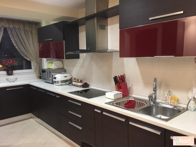 СЕ ПРОДАВА 4-СОБЕН СТАН ВО КАРПОШ 3