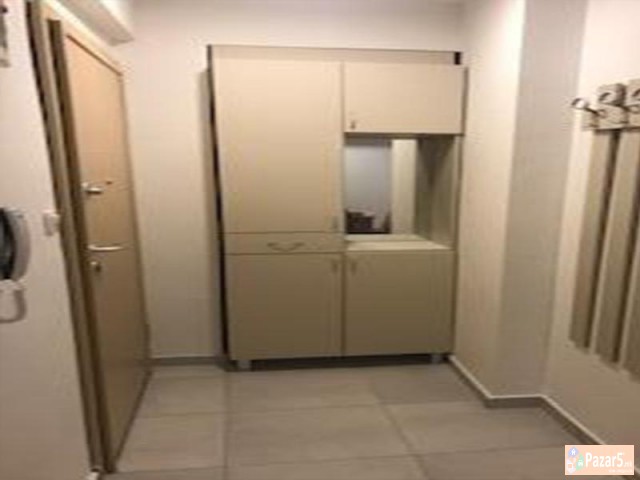 СЕ ИЗДАВА НОВ ДВОСОБЕН СТАН ВО АЕРОДРОМ