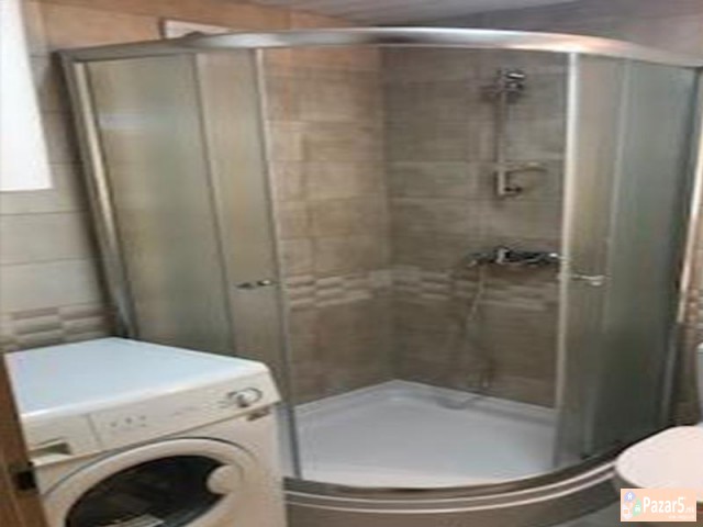 СЕ ИЗДАВА НОВ ДВОСОБЕН СТАН ВО АЕРОДРОМ