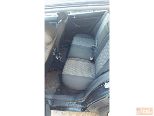 Se Prodava Ili Zamenuva Za Sharan 