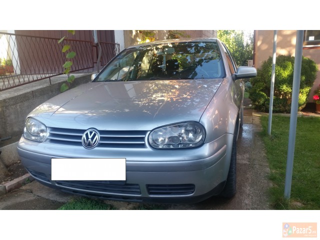 Prodavam Golf 4 Motor 1.6sr Na Plin
