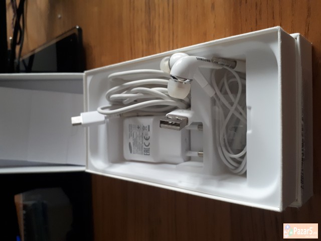 Samsung Galaxy A5 2017 ( Se Prodava/ Moze I Zamena