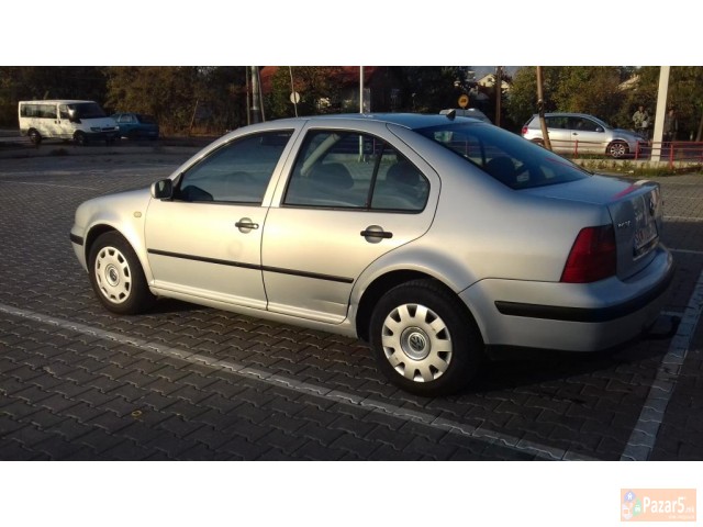 Volkswagen Bora 1.6 Reg. Do 10. 2018