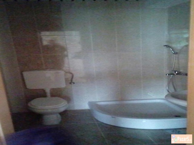 СЕ ИЗДАВА ПРАЗЕН СТАН ВО АЕРОДРОМ