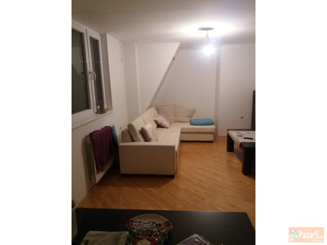 СЕ ПРОДАВА 2-СОБЕН СТАН ВО ЦЕНТАР