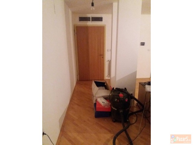 СЕ ПРОДАВА 2-СОБЕН СТАН ВО ЦЕНТАР