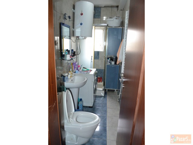 Продавам стан во Центар 64 M2 - Цена по договор