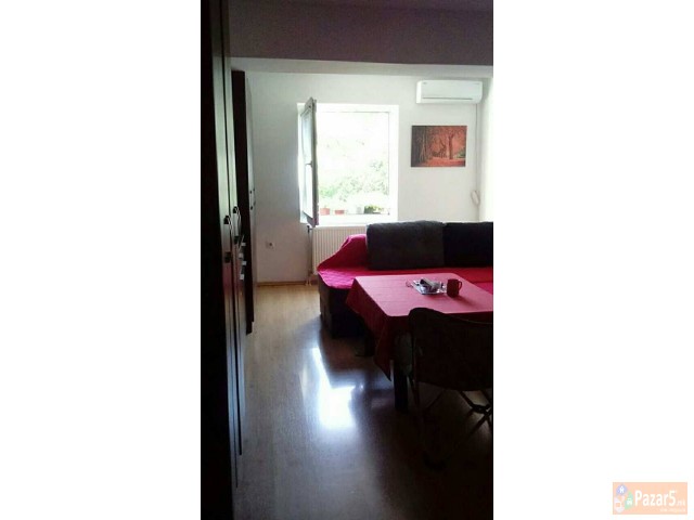 Се продава еднособен стан во Кисела Вода