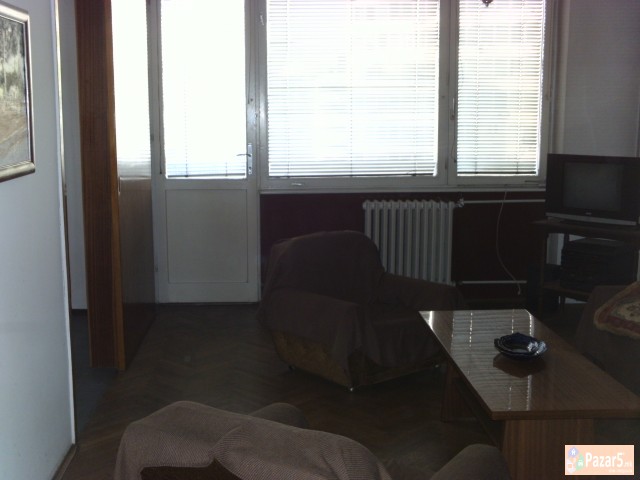 СЕ ПРОДАВА 3-СОБЕН СТАН ВО КУЛИТЕ НА ГРАДСИ ЅИД