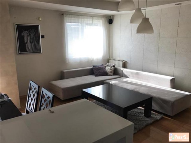 СЕ ИЗДАВА ДВОСОБЕН СТАН ВО ТАФТАЛИЏЕ