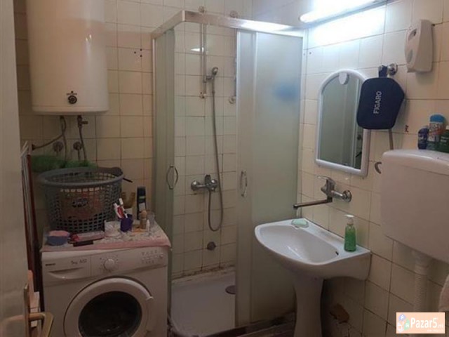 СЕ ИЗДАВА ДВОСОБЕН СТАН ВО НОВО ЛИСИЧЕ