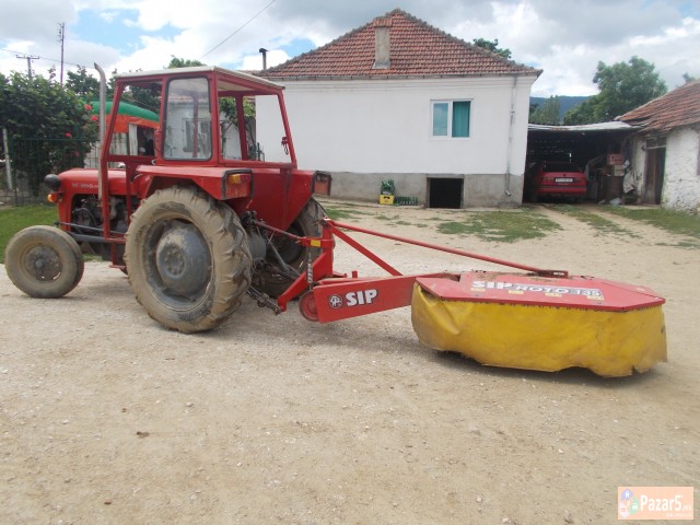 prodavam traktor 539