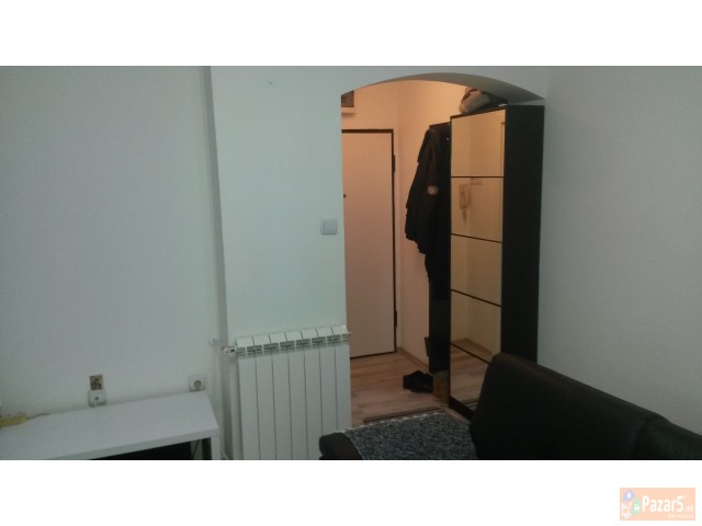 Se Prodava Stan Vo Avto Komanda Ful Namesten