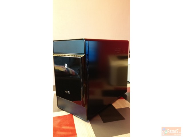 2 КОМПЈУТЕРА + 2 МОНИТОРА