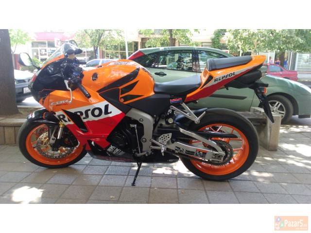 Honda cbr 600 rr repsol