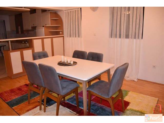 Издавам,продавам екстра стан во Црниче