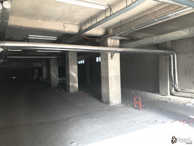Се продаваат 14 паркинг места во сутеренска гаража