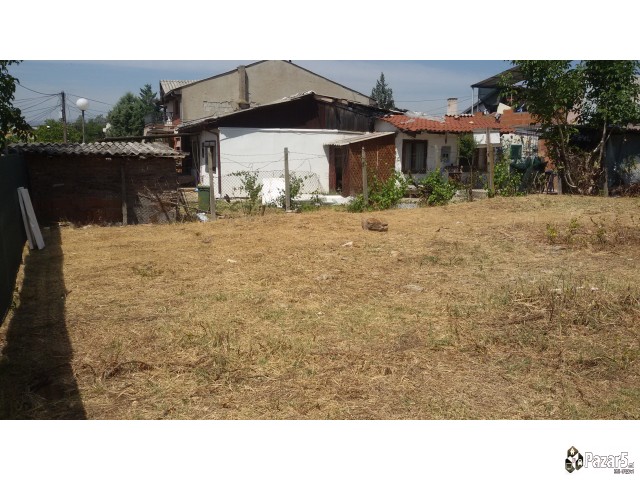 Hitno Prodavam Kuka Na Odlicna Lokacia Vo Butel 1 