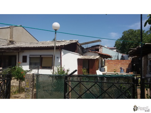 Hitno Prodavam Kuka Na Odlicna Lokacia Vo Butel 1 