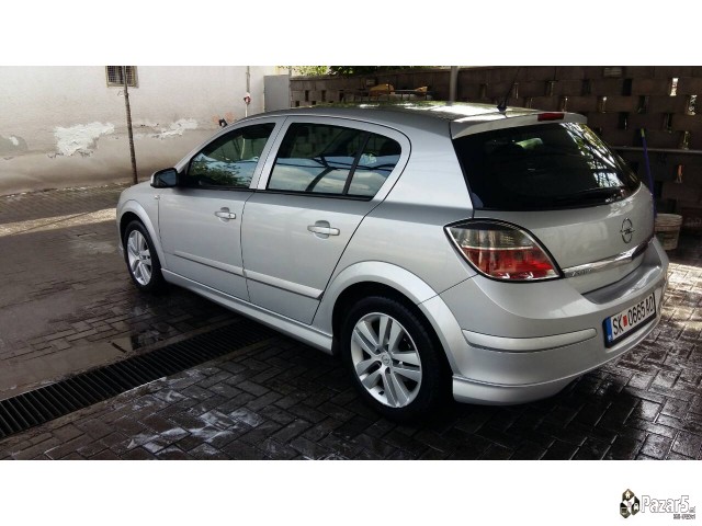Opel Astra 2008