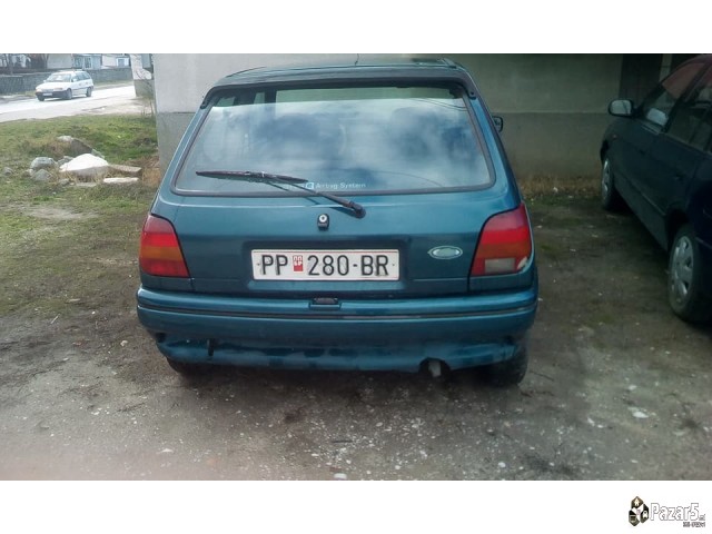 Se Prodava Ford Fiesta