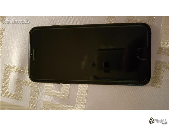 Se Prodava Iphone 7 Neverlock 128 Gb. Vo Odlicna S