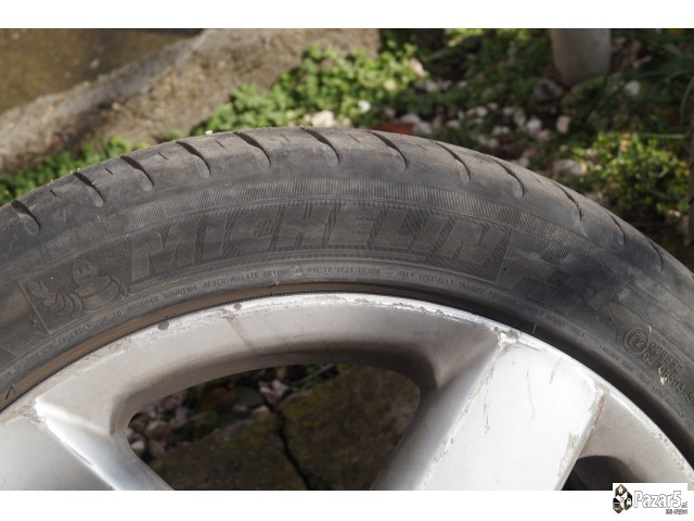 Продавам/менувам