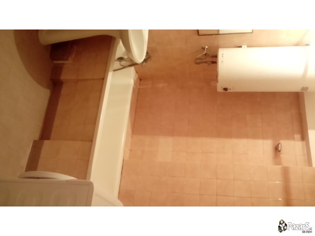 Издавам двособен стан во Кисела Вода