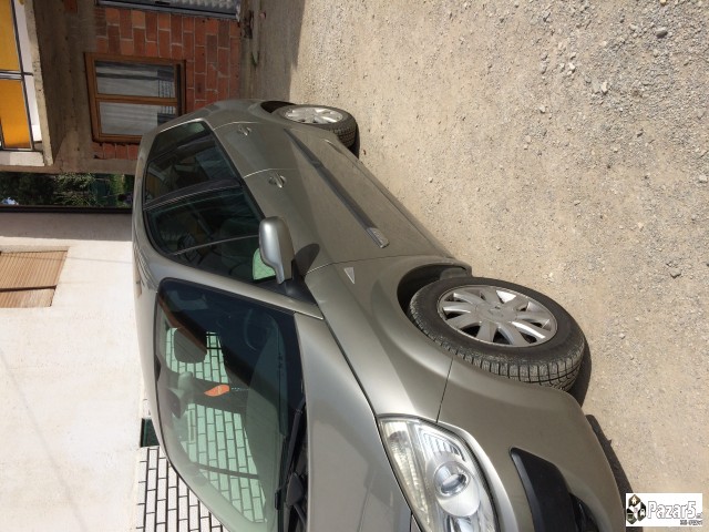 Renault Grand Scenic Extra...moze Zamena