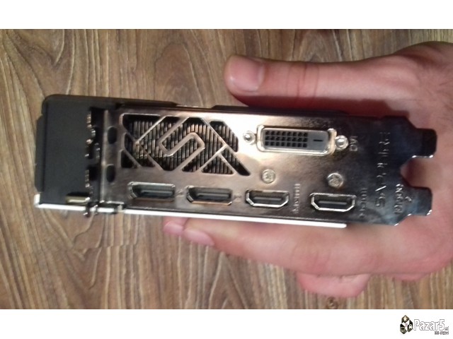 Prodavam Graficka Karticka Sapphire Nitro+ Rx580