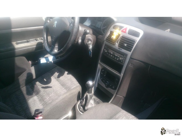 Se Prodava Peugeot 307 2.0 Hdi 2002 God