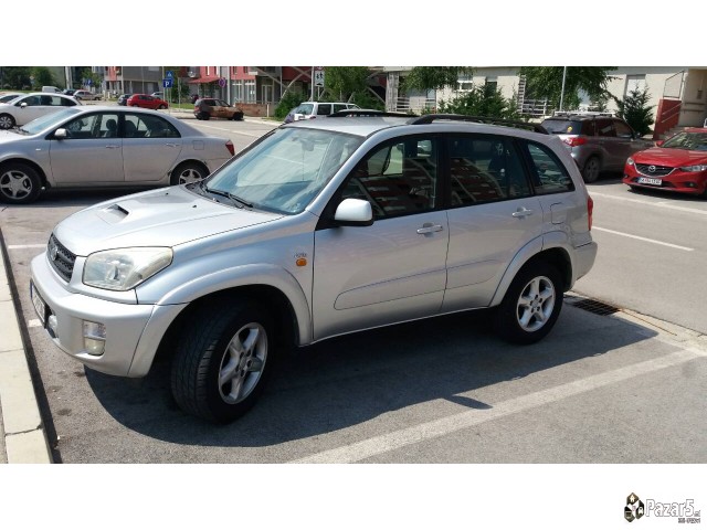 Se Prodava Toyota Rav4