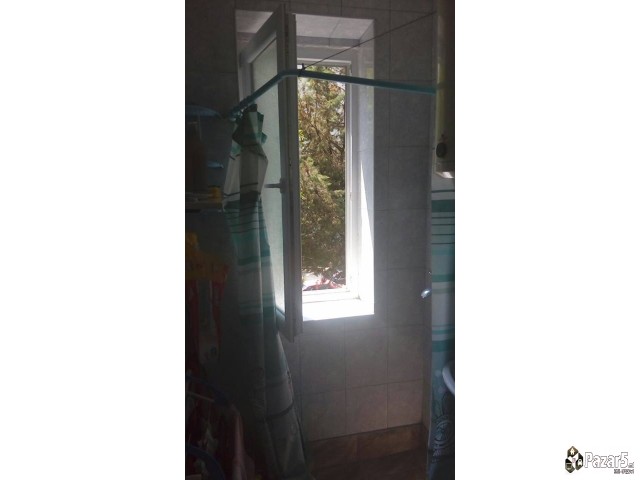 Izdavam Garsonjera 25m2 Vo Avtokomanda