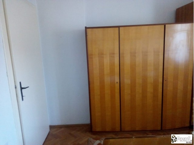 продавам употребуван мебел