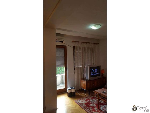 Се издава двособен стан во Кисела Вода