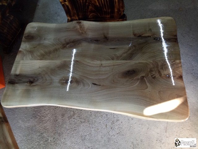 Trpezariski Masi Od Orev  