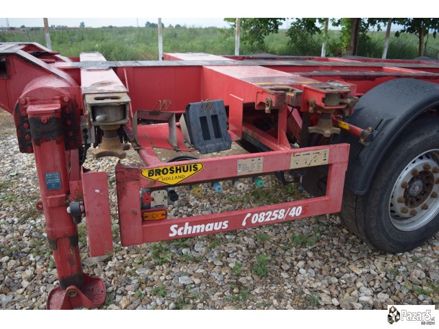 Poluprikolka Broshuis