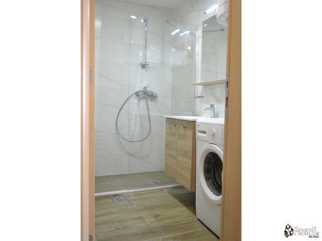 Se Iznajmuva Apartman