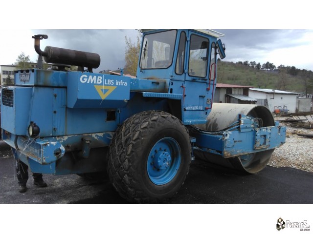 Se Prodavaat Dva Valjaci:vlajak Bomag Bw 219d2 I V